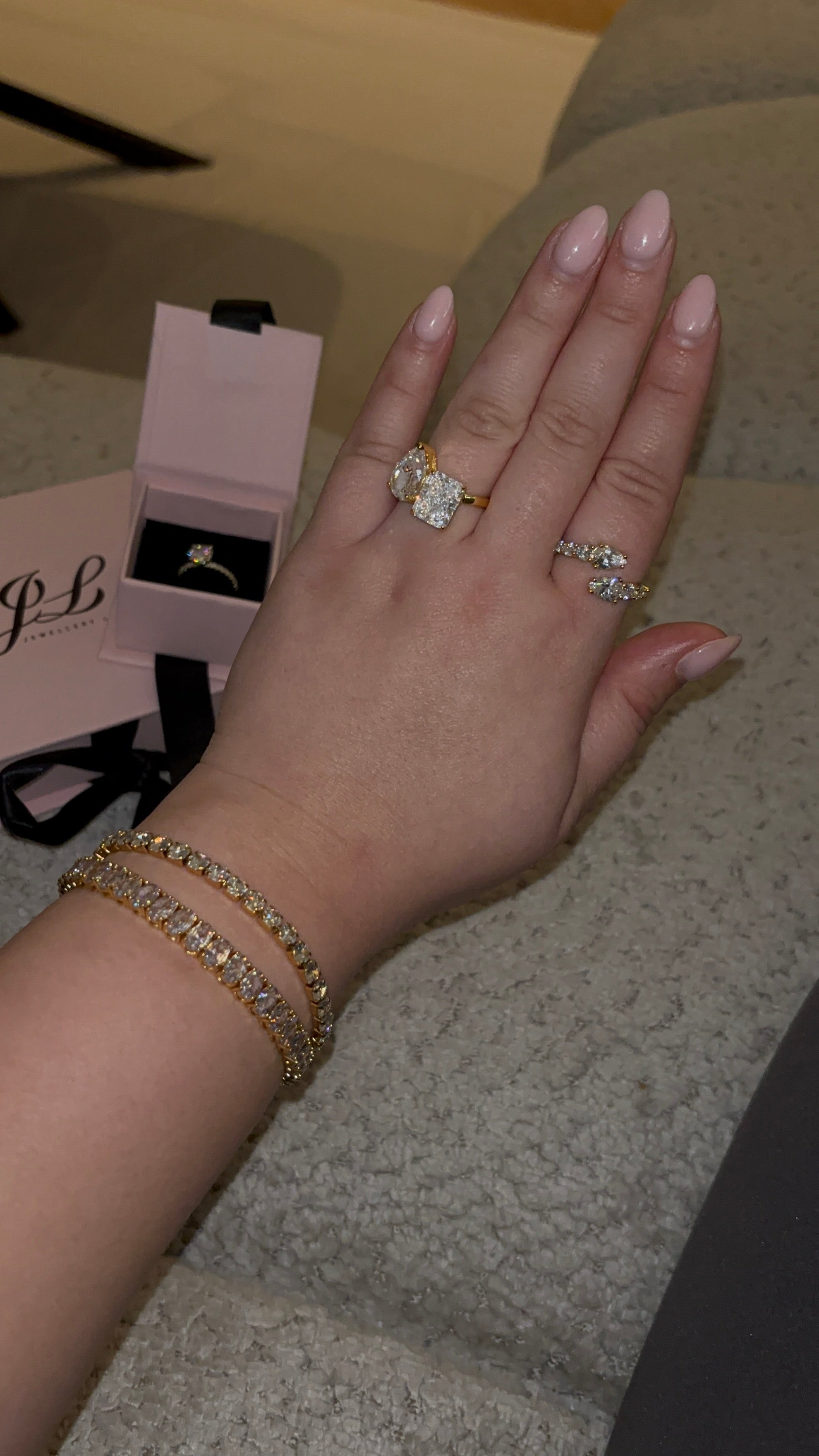 Eterna Glow Bracelet