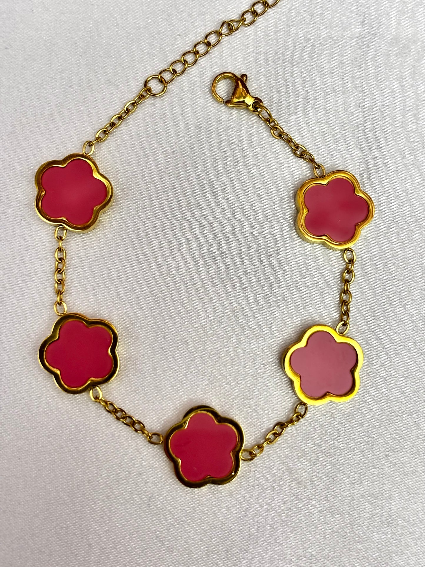 Gold Clover Bracelet