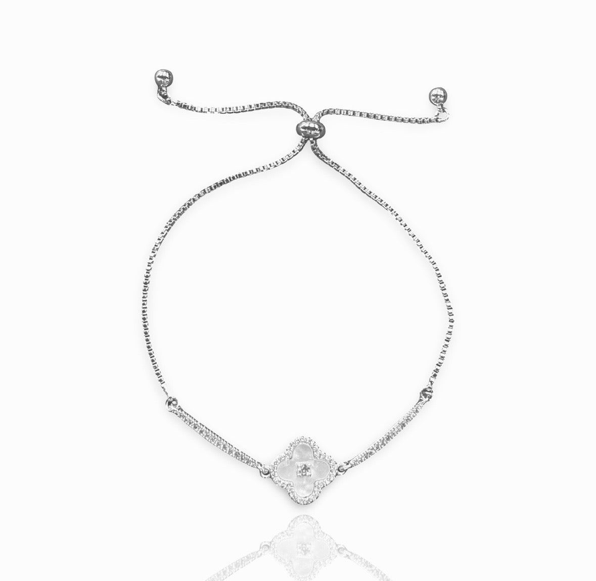 Amoura Clover Bracelet