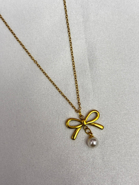 Bow Necklace