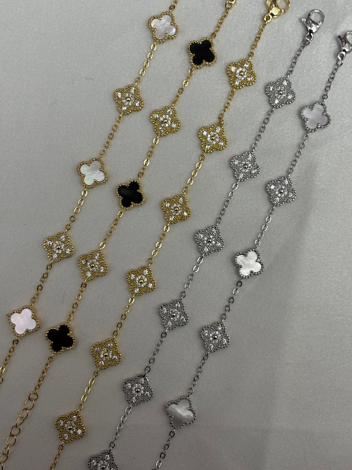 Mini Diamond Flower Bracelet