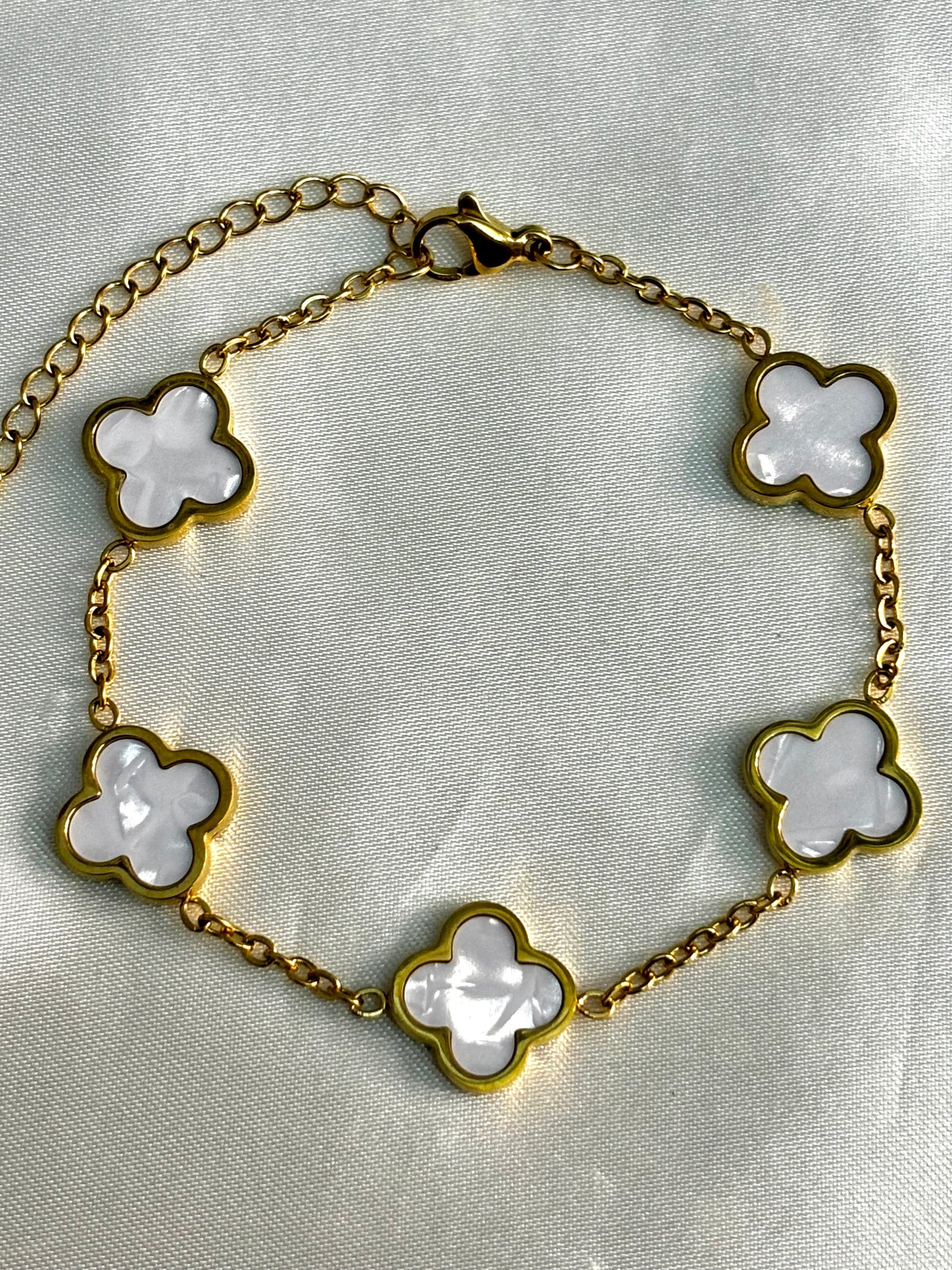 Clover Luxe Bracelet