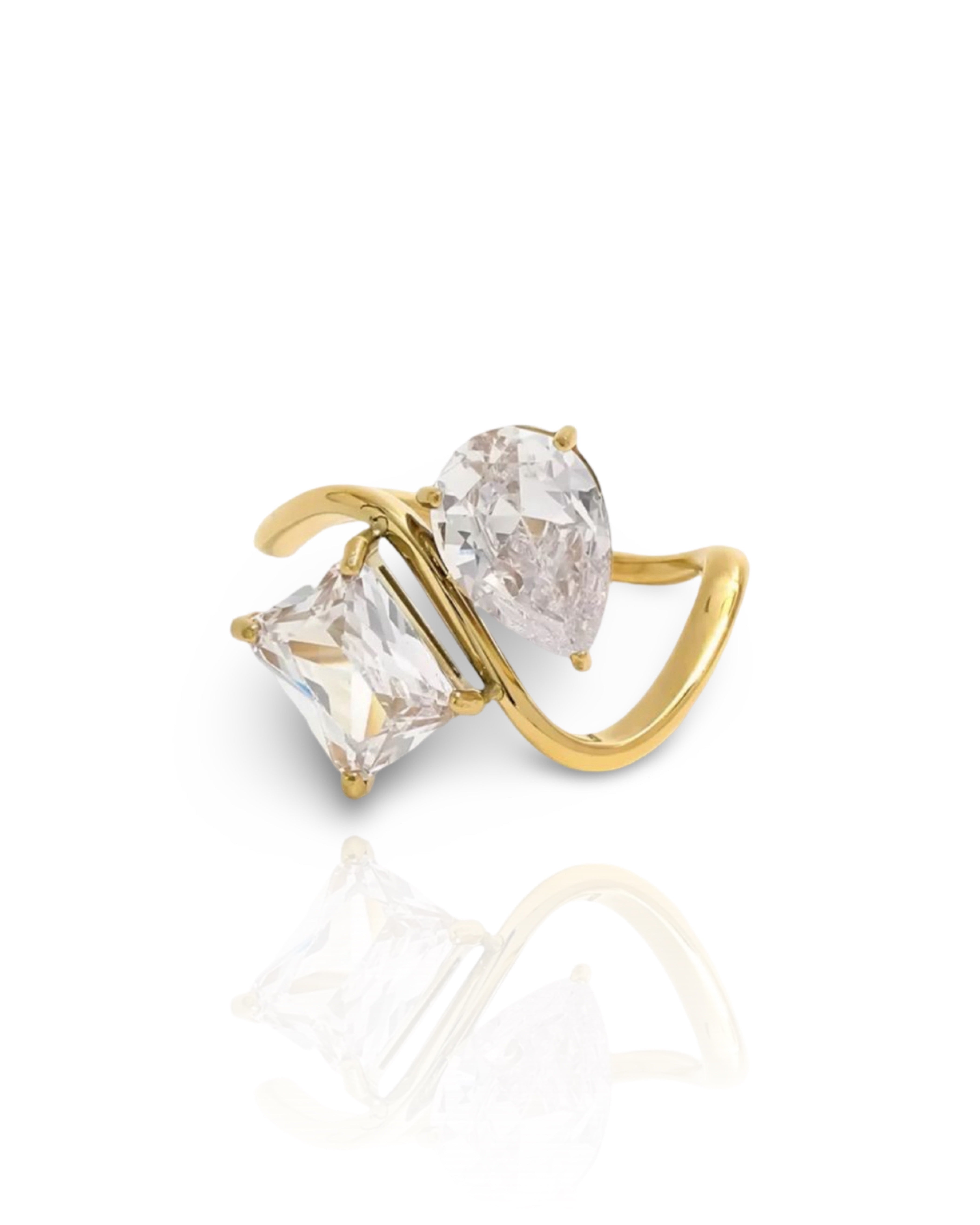 Opalen gedraaide ring